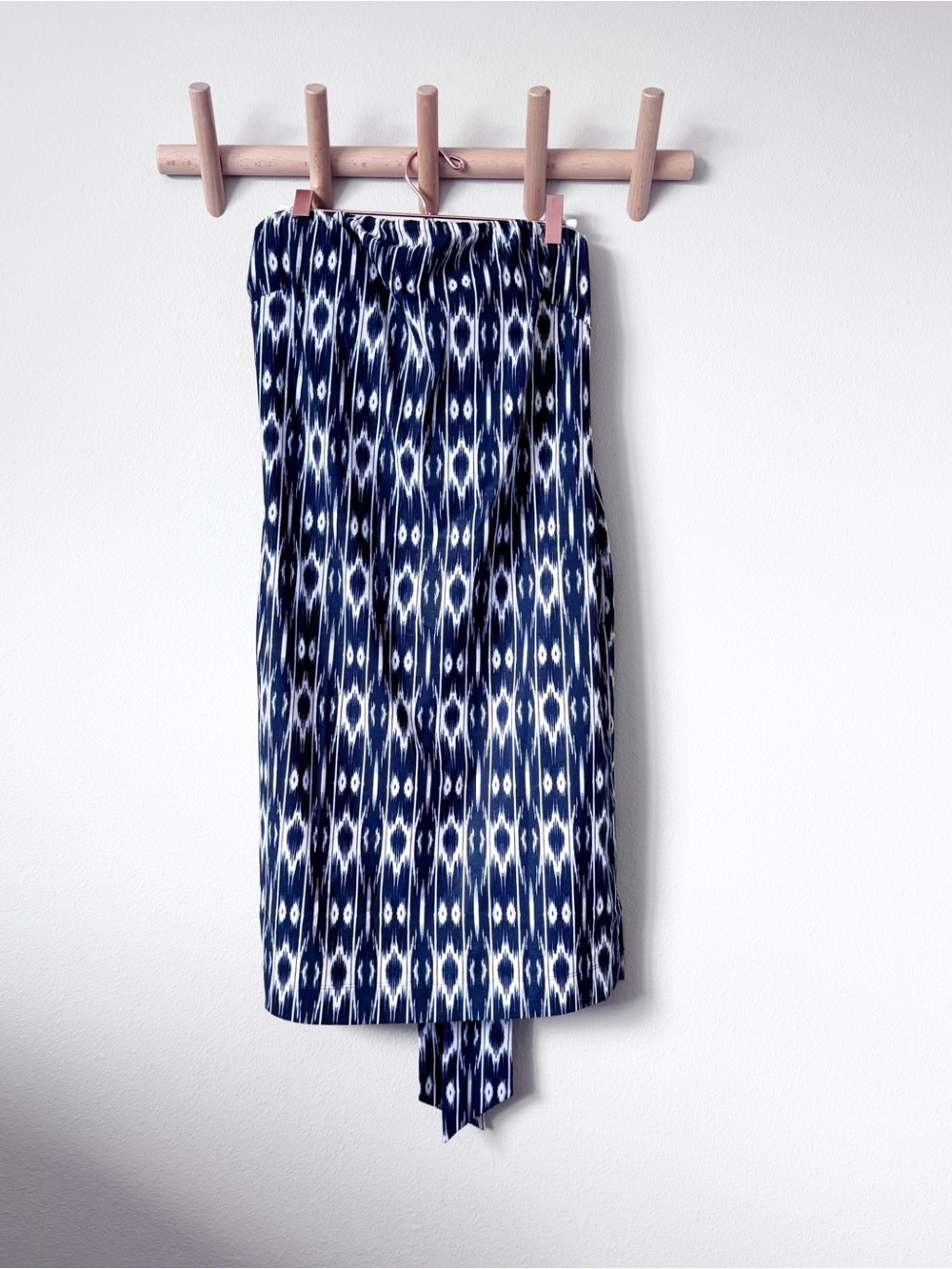 Athleta Navy and White Ikat Dress